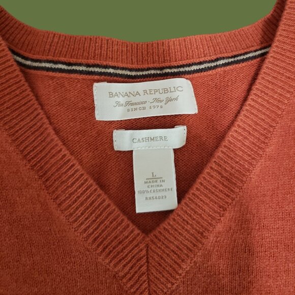 Banana Republic Mens 100% Cashmere V-Neck Sweater Orange Large - Picture 3 of 10